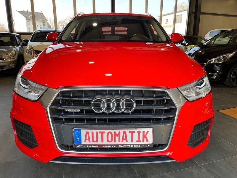 Rot Gebraucht 2016 Audi Q3 Sport SUV | 17.990 € (Fairer Preis) - Bild 1/4