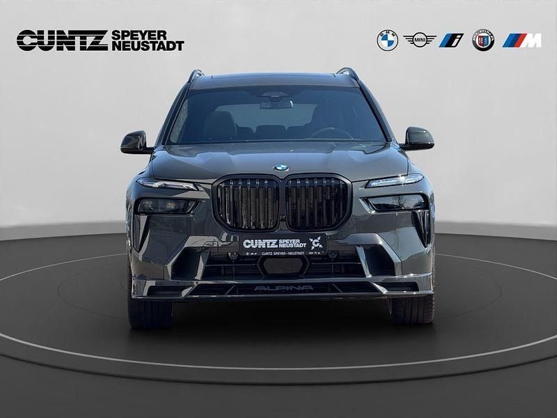 Neu Alpina XB7 624 PS (458 kW) 2026 Grau SUV