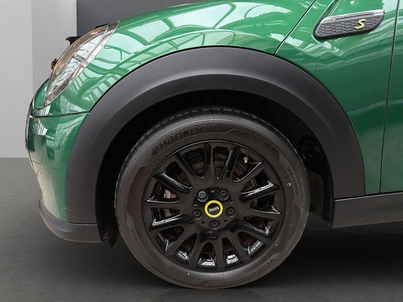 Gebraucht Mini Cooper SE Classic 135 kW (184 PS) 2021 Grün Kleinwagen