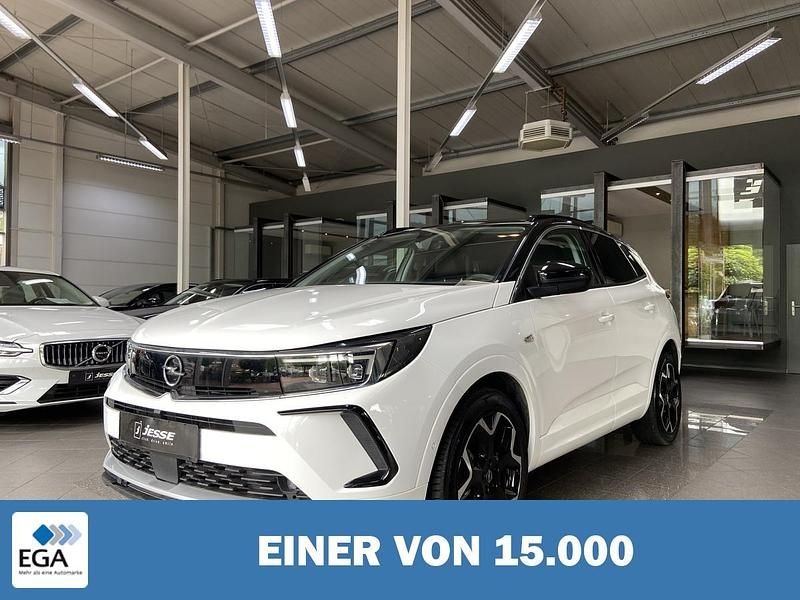 Weiß Gebraucht 2024 Opel Grandland X Ultimate SUV | 25.220 € (Fairer Preis) - Bild 1/4