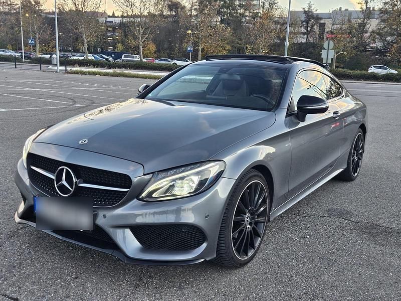 Grau Gebraucht 2018 Mercedes C300 AMG line Coupé | 26.980 € (Guter Preis) - Bild 1/4