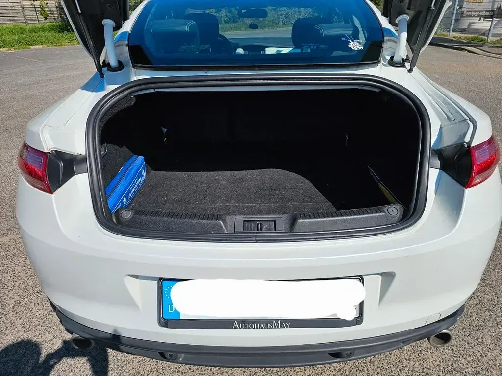 Gebraucht Renault Laguna III 150 PS (110 kW) 2012 Weiß Coupé