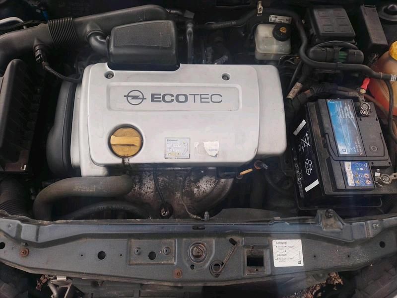 Gebraucht Opel Astra 2000 Blau Kleinwagen