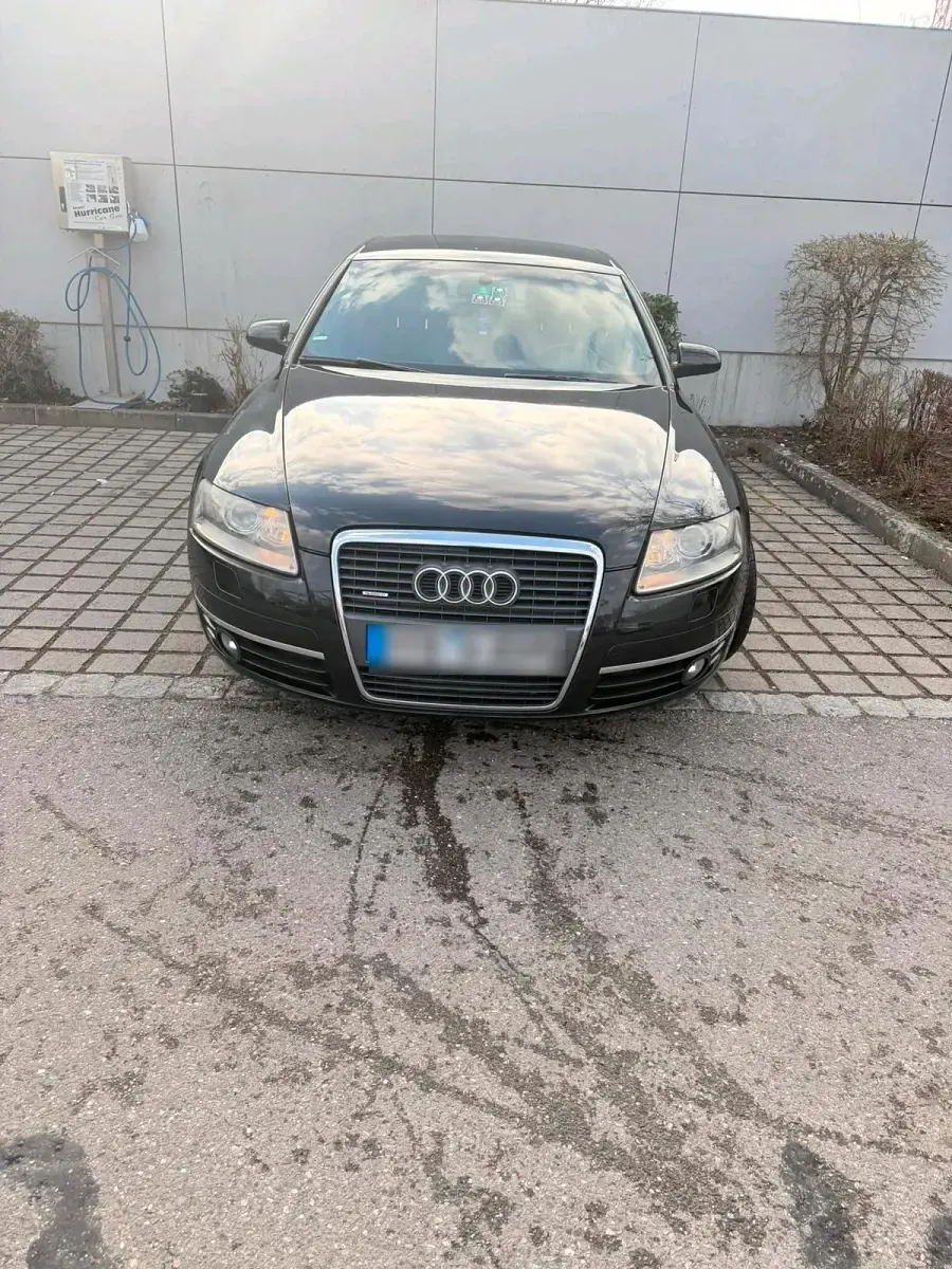 Gebraucht Audi A6 Ambiente 225 PS (165 kW) 2004 Schwarz Limousine