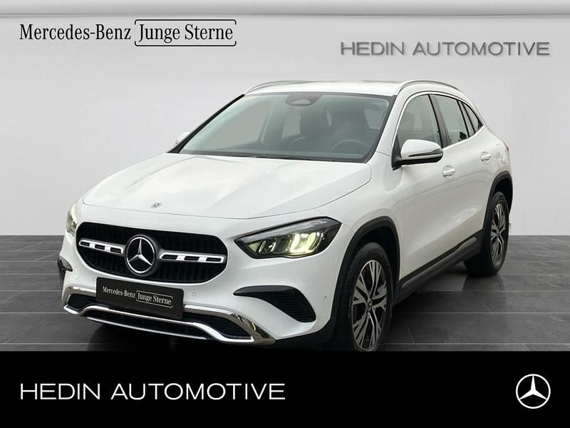 Gebraucht Mercedes GLA180 Progressive 100 PS (73 kW) 2024 Unilack polarweiß SUV