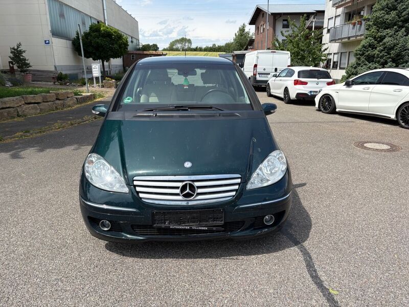 Grün Gebraucht 2005 Mercedes A150 Limousine | 1.399 € (Superpreis) - Bild 1/4