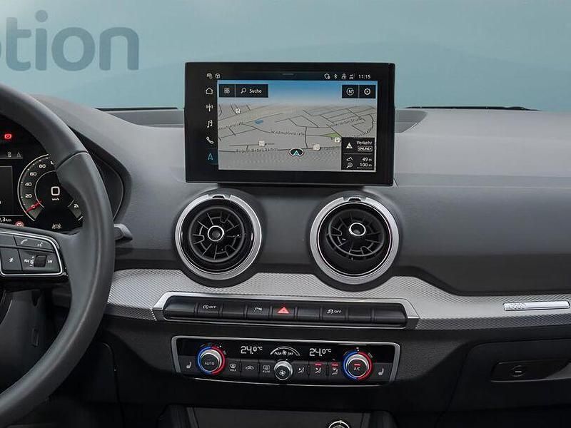 Gebraucht Audi Q2 116 PS (85 kW) 2025 Grau SUV