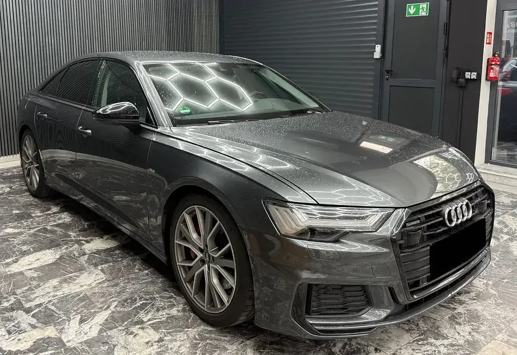 Gebraucht Audi A6 S-Line 367 PS (269 kW) 2020 Grau Limousine