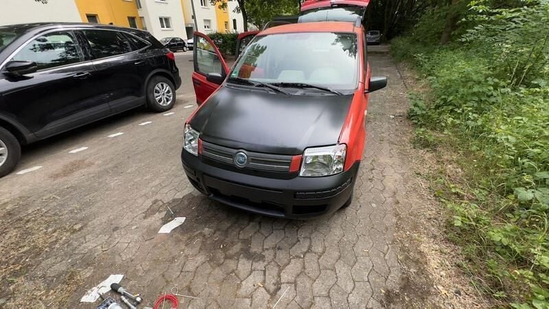 Rot Gebraucht 2005 Fiat Panda Kleinwagen | 400 € - Bild 1/3