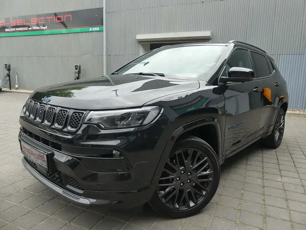 Gebraucht Jeep Compass 241 PS (177 kW) 2022 Schwarz (metallic) SUV