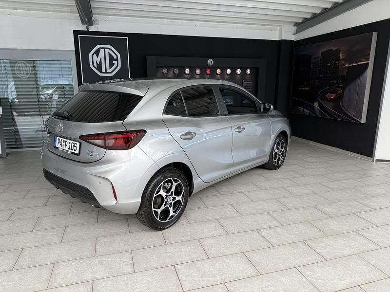 Neu MG MG3 Luxury 194 PS (142 kW) 2026 Schwarz Kleinwagen