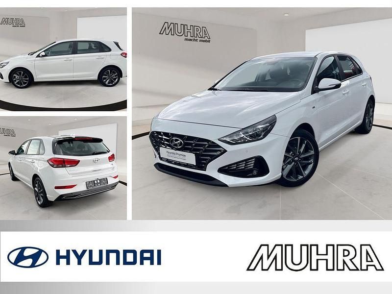 Weiß Neu 2024 Hyundai i30 Trend Limousine | 22.489 € (Fairer Preis) - Bild 1/4
