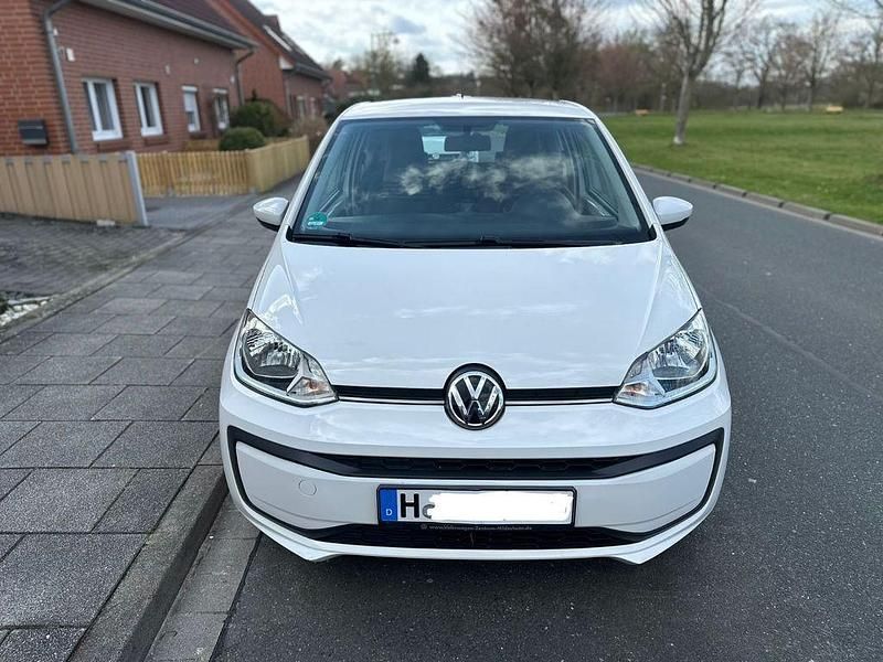 Gebraucht VW up! S 60 PS (44 kW) 2017 Weiß Kleinwagen