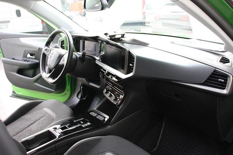 Gebraucht Opel Mokka-e Active 100 kW (136 PS) 2021 Grün SUV