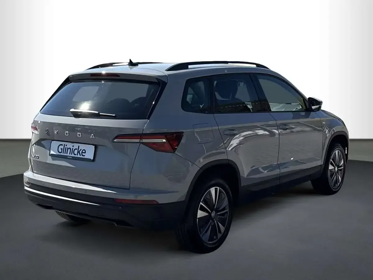 Gebraucht Skoda Karoq Tour 110 PS (80 kW) 2023 Steelgrau SUV