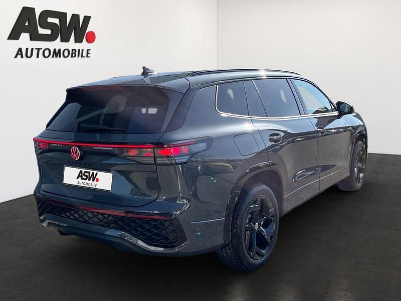 Neu VW Tayron R-line 177 PS (130 kW) 2026 Delfingrau metallic SUV