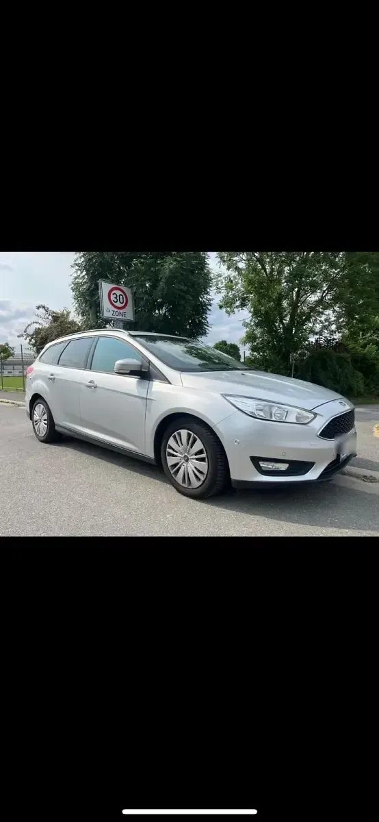 Gebraucht Ford Focus Business Edition 125 PS (91 kW) 2017 Silber Kombi