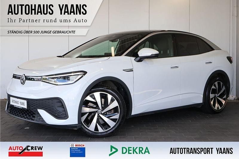 Gletscherweiß metallic Gebraucht 2022 VW ID.5 Pro Performance SUV | 29.489 € (Superpreis) - Bild 1/4