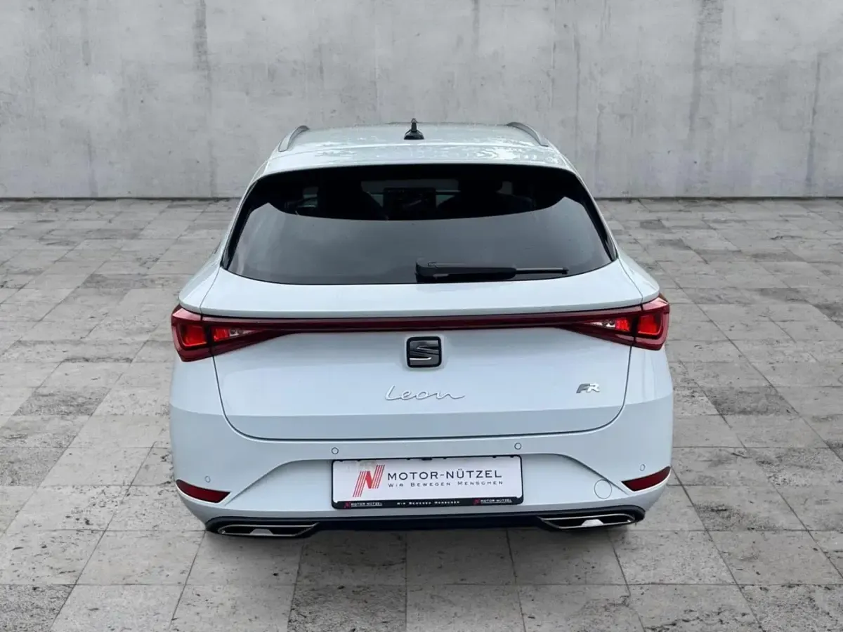 Gebraucht Seat Leon ST FR-Line 150 PS (110 kW) 2025 Weiß Kombi