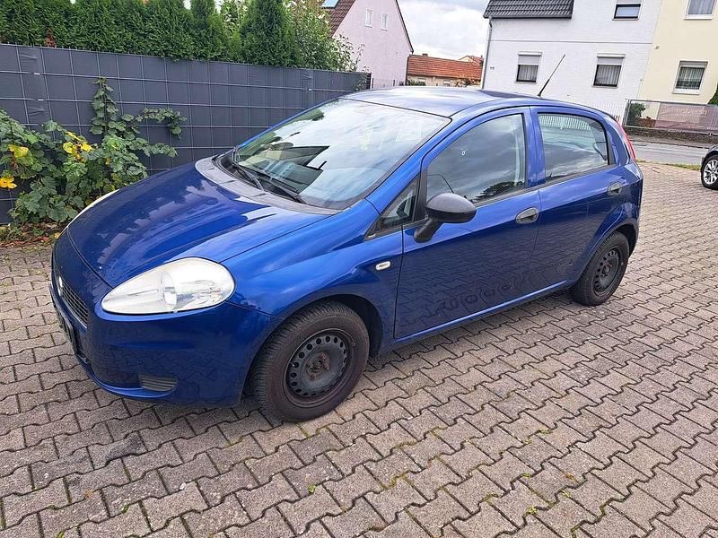 Blau Gebraucht 2008 Fiat Grande Punto Kleinwagen | 1.400 € (Superpreis) - Bild 1/4