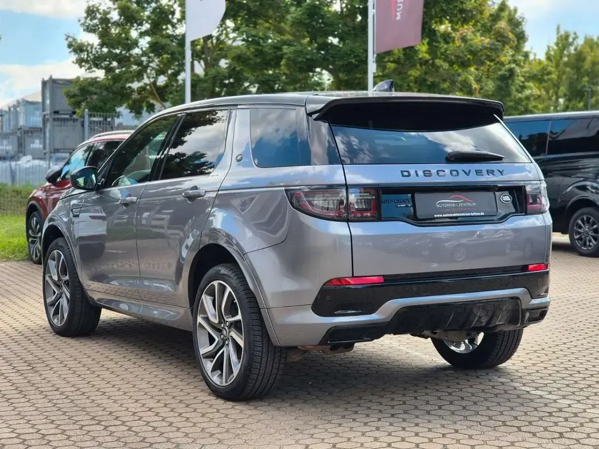 Gebraucht Land Rover Discovery Sport R-Dynamic 179 PS (131 kW) 2020 Eiger grey SUV