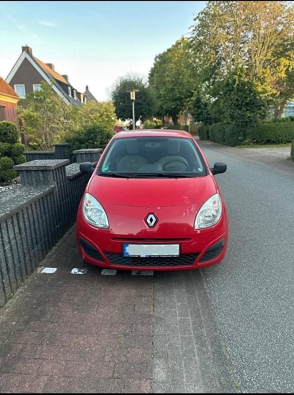 Rot Gebraucht 2010 Renault Twingo Kleinwagen | 1.600 € (Guter Preis) - Bild 1/4