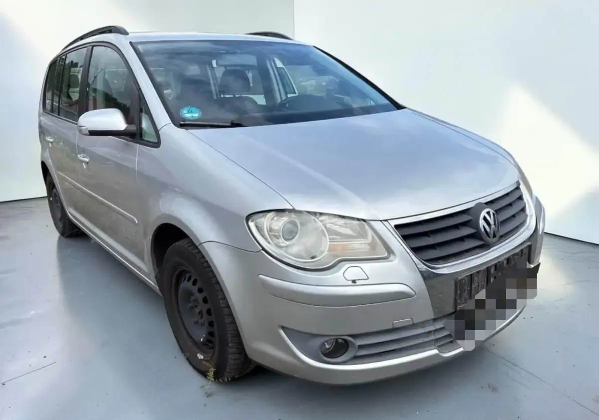 Gebraucht VW Touran Trendline 105 PS (77 kW) 2007 Grau Van / Kleinbus
