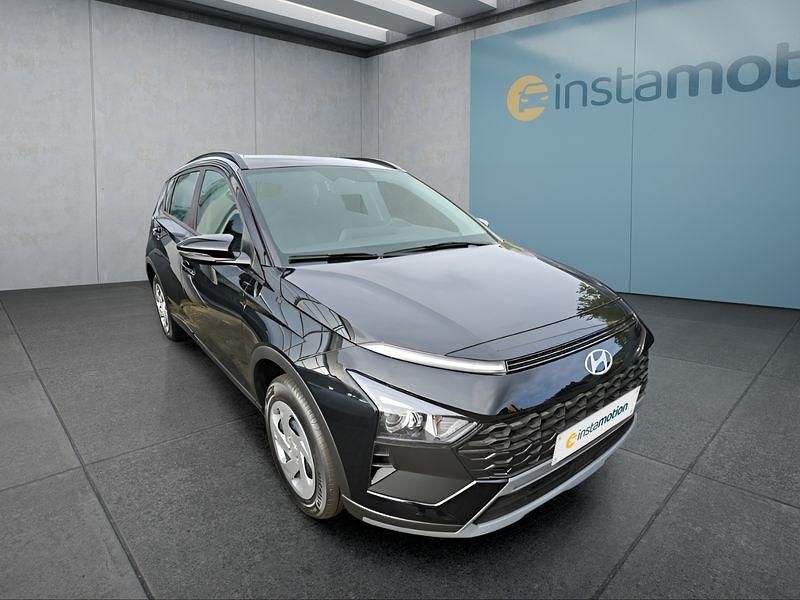 Neu Hyundai Bayon 101 PS (74 kW) 2025 Grau SUV