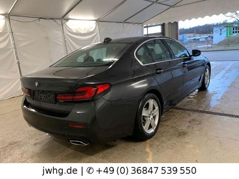 Gebraucht BMW 530 292 PS (214 kW) 2020 Sophistograu (metallic) Limousine