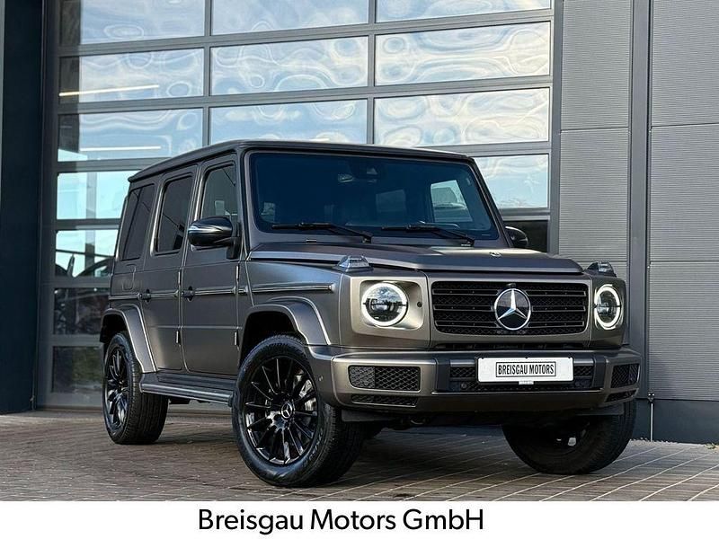 Grau Gebraucht 2022 Mercedes G400 AMG SUV | 119.900 € (Superpreis) - Bild 1/4