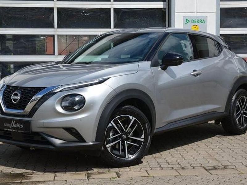 Silber Gebraucht 2024 Nissan Juke N-Connecta SUV | 22.950 € (Fairer Preis) - Bild 1/4