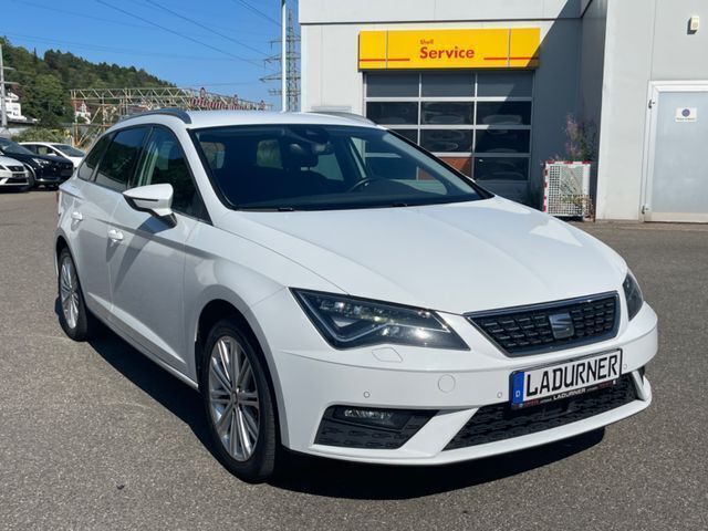 Weiß Gebraucht 2019 Seat Leon ST XCELLENCE Kombi | 14.830 € (Teuer) - Bild 1/4