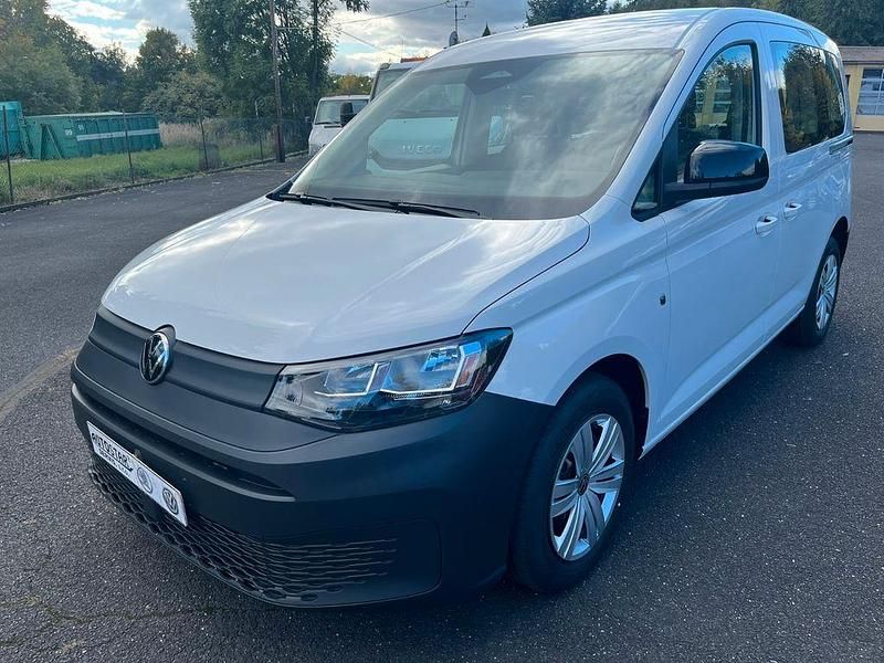 Neu VW Caddy Maxi 102 PS (75 kW) 2026 Weiß Van / Kleinbus