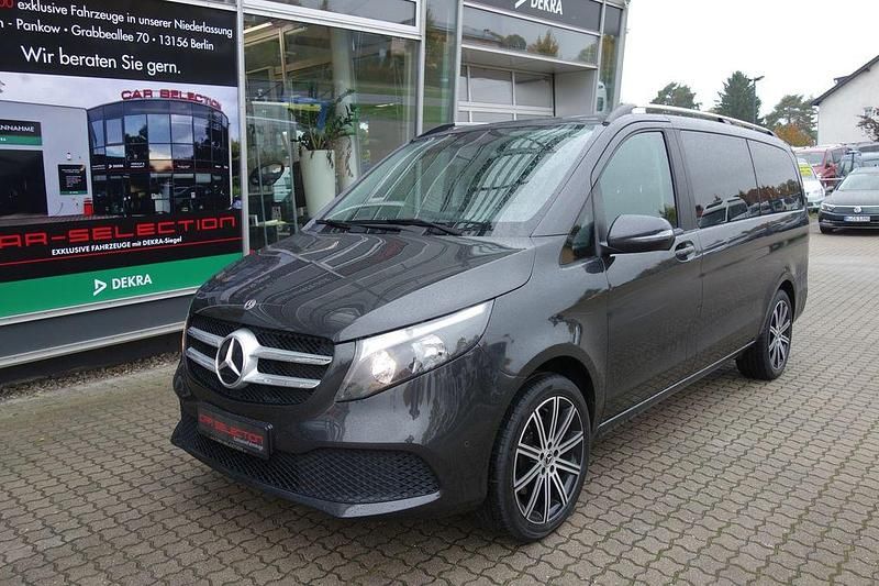 Graphitgrau Gebraucht 2020 Mercedes V300 Sport Van / Kleinbus | 46.700 € (Superpreis) - Bild 1/4