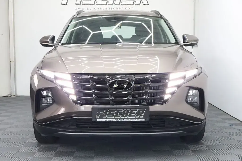 Gebraucht Hyundai Tucson Select 150 PS (110 kW) 2022 Beige SUV