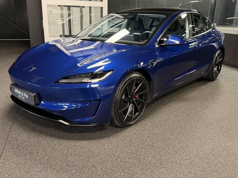 Gebraucht Tesla Model 3 Performance 459 kW (625 PS) 2024 Blau Limousine