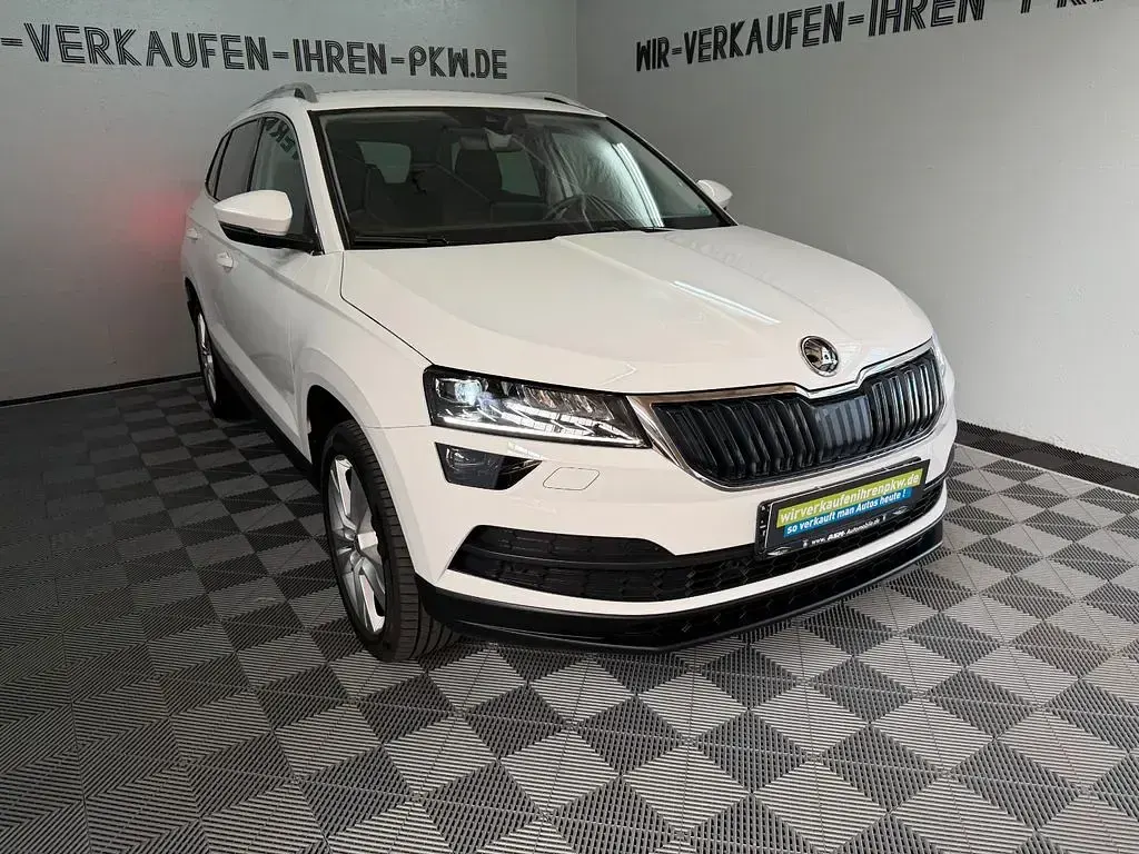 Gebraucht Skoda Karoq Style 150 PS (110 kW) 2019 Weiß SUV
