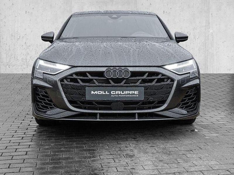 Gebraucht Audi S3 Ambiente 333 PS (244 kW) 2025 Daytonagrau perleffekt Limousine