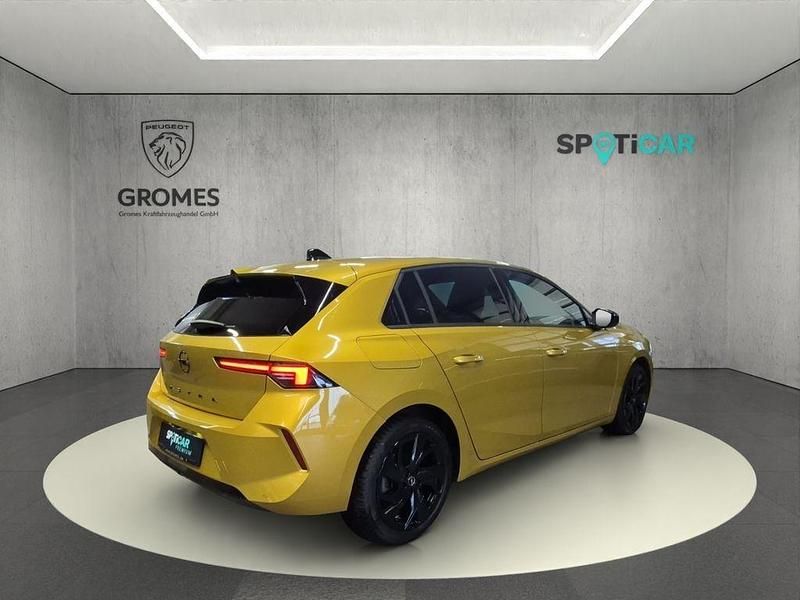 Gebraucht Opel Astra 131 PS (96 kW) 2024 Gelb Limousine