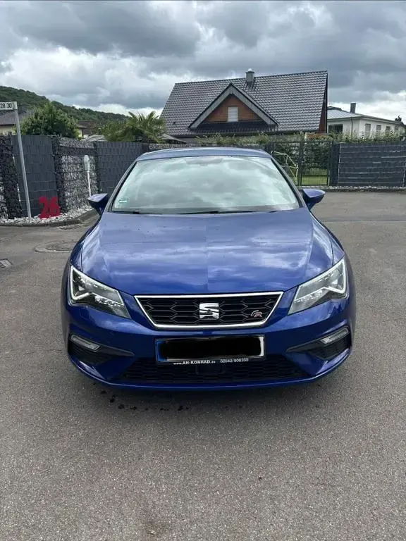 Gebraucht Seat Leon FR 179 PS (131 kW) 2018 Blau Limousine