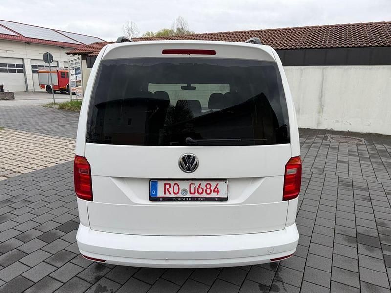 Usata VW Caddy 102 CV (75 kW) 2016 Bianco Monovolume