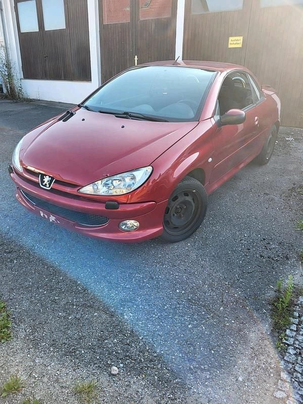 Rot Gebraucht 2002 Peugeot 206 CC Cabrio | 499 € (Superpreis) - Bild 1/4