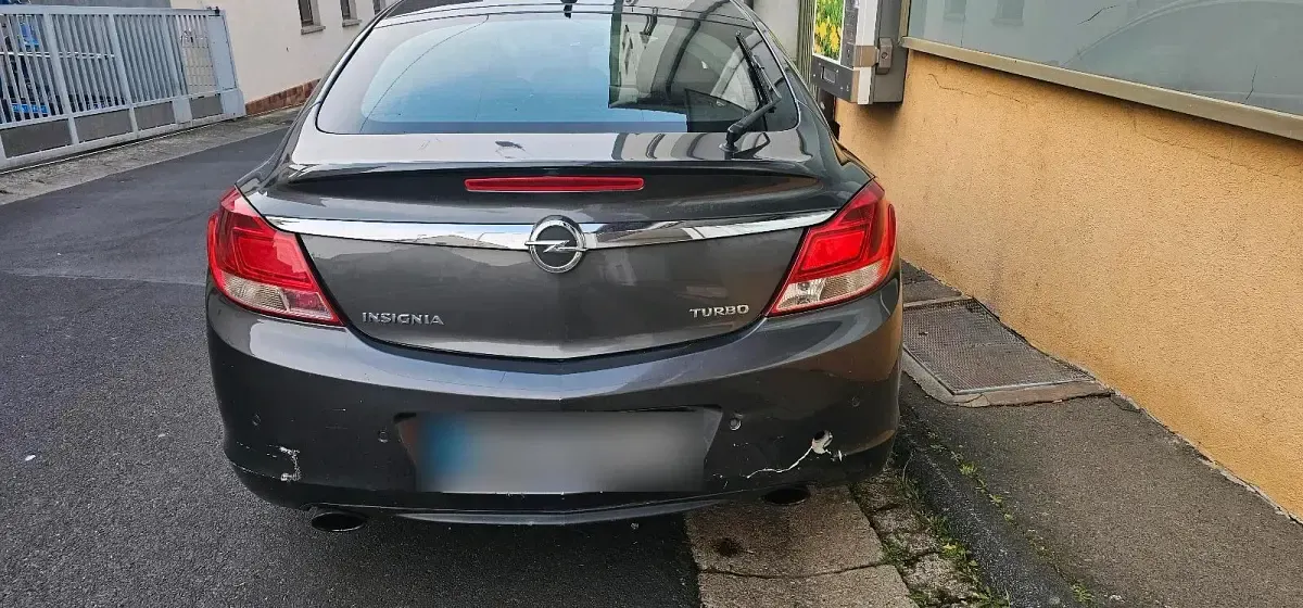 Gebraucht Opel Insignia 180 PS (132 kW) 2009 Grau Limousine