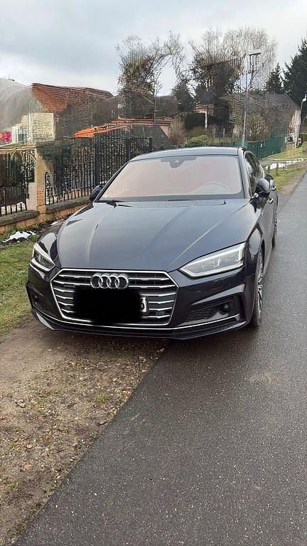 Blau Gebraucht 2017 Audi A5 Sportback Sport Limousine | 22.200 € (Superpreis) - Bild 1/4