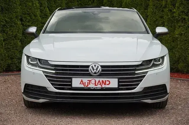 Używany VW Arteon Elegance 150 KM (110 kW) 2019 Biały Sedan/Limuzyna