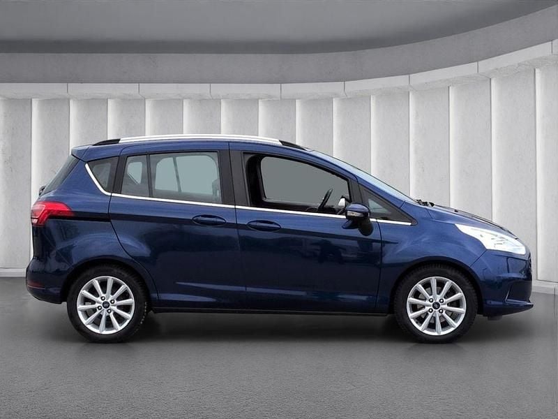 Używany Ford B-MAX Titanium 125 KM (91 kW) 2018 Niebieski Minivan
