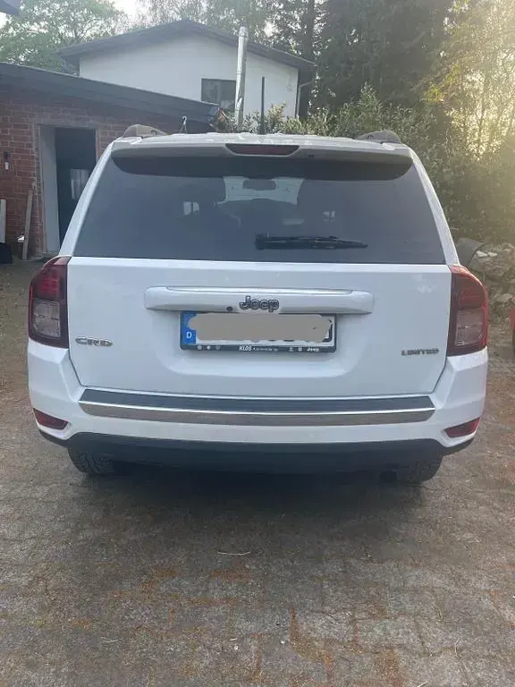 Gebraucht Jeep Compass Limited 163 PS (119 kW) 2014 Weiß SUV