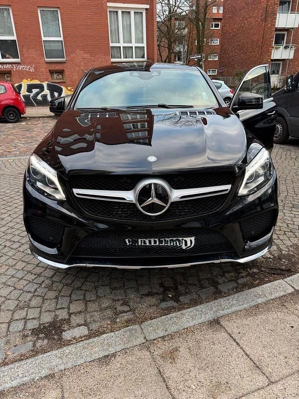 Gebraucht Mercedes GLE350 258 PS (189 kW) 2016 Schwarz Coupé