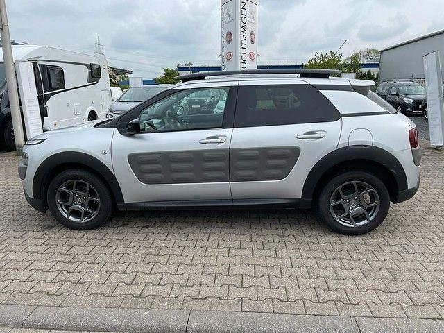 Grau Gebraucht 2017 Citroën C4 Cactus Shine Kleinwagen | 9.700 € (Fairer Preis) - Bild 1/4