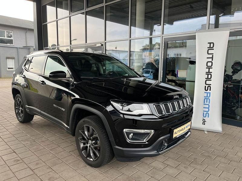Gebraucht Jeep Compass 170 PS (125 kW) 2018 Schwarz SUV